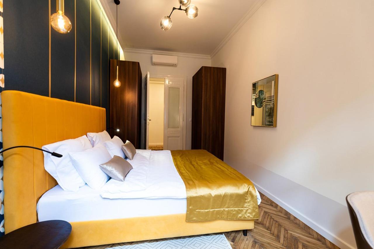 Luxury Suite / Karlo Parzik Сараево Экстерьер фото